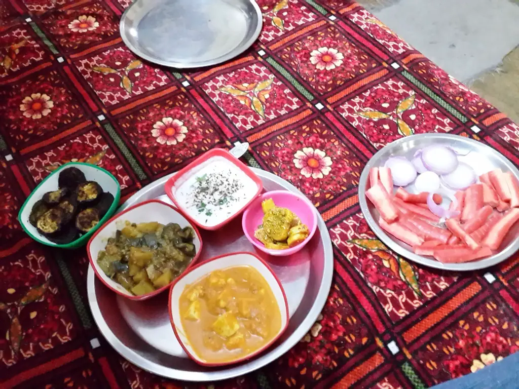 Delhi Lunch - Ashesh's Perso Blog